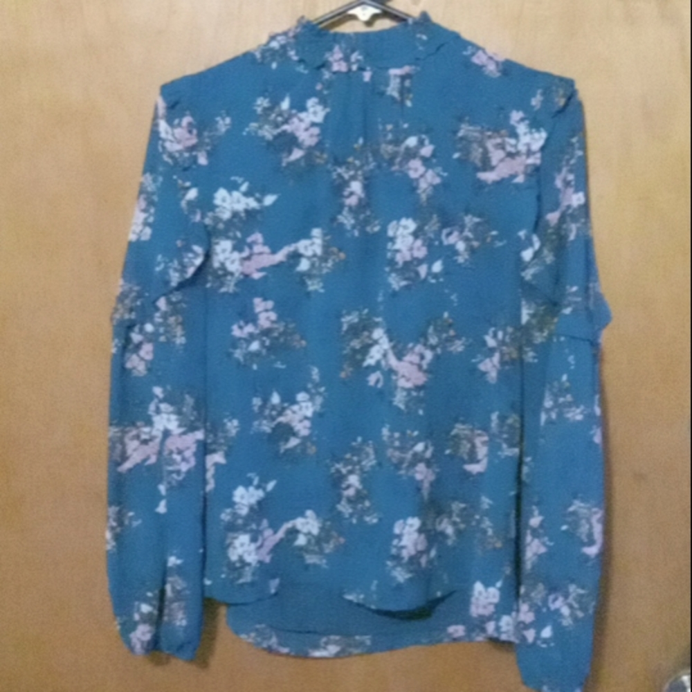 Waif Blouse size small